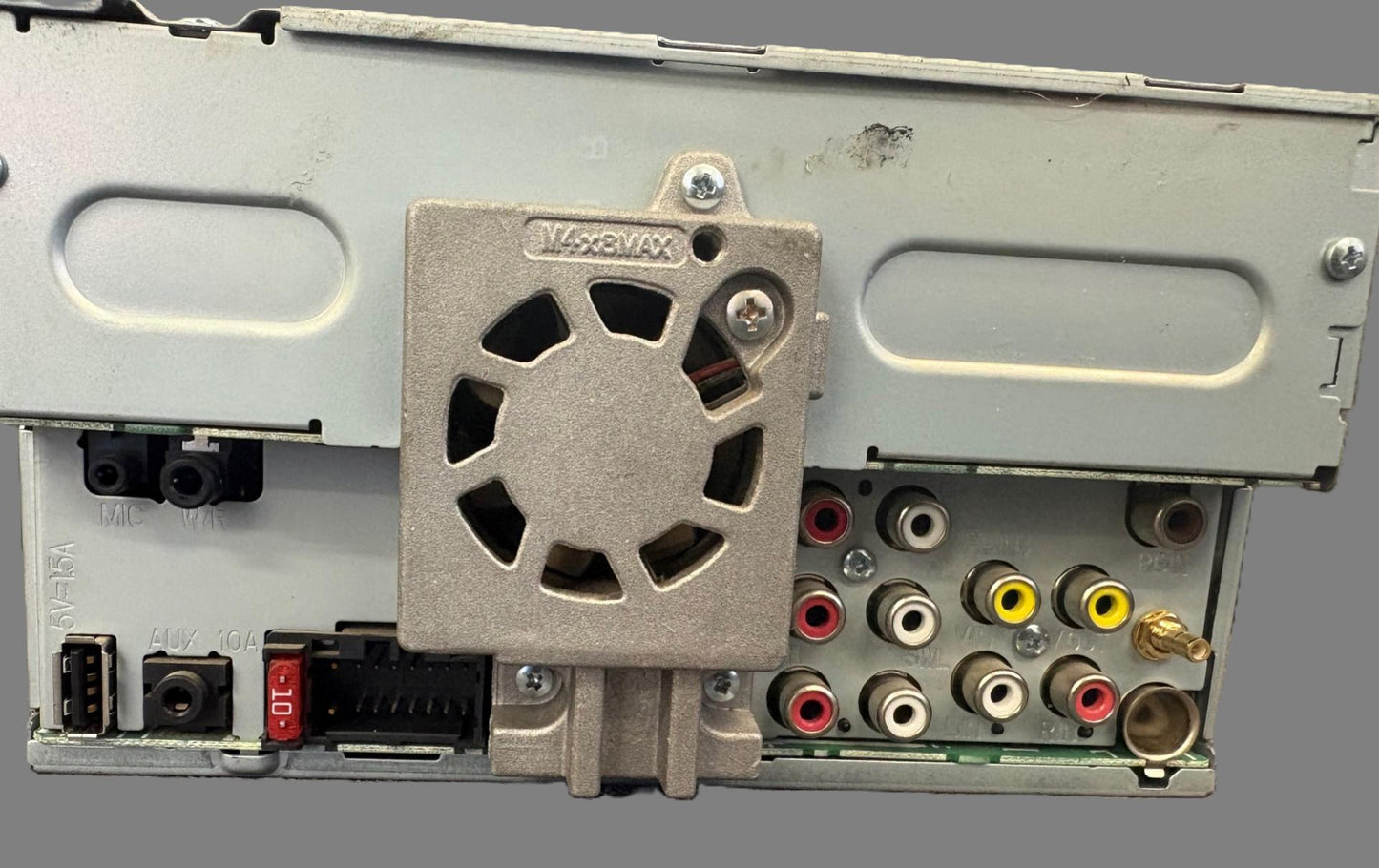 Pioneer DMH-A3300DAB Car Stereo